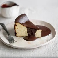 San Sebastian Cheesecake - Tad-al pastane & Cafe