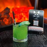 Basil Smash - Kedi