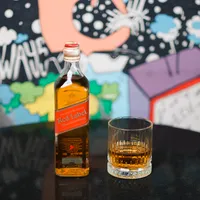 Johnnie Walker Red Label Tek - Kedi
