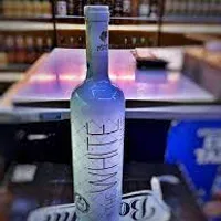 The White Wine - Milano