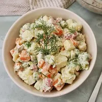 64. Rus Salatası - Müzeyyen