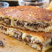 Kavurmalı Tost - Med Cezir Vip