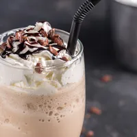 Vanilyalı Ice Latte - Mavi Beyaz Boncuk Kafe