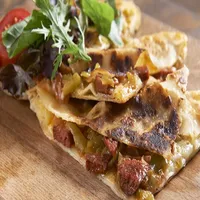 Kasap Sucuklu, Kaşarlı, Mısırlı Gözleme - Mavi Beyaz Boncuk Kafe