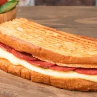 KARIŞIK TOST - Etiler Marmaris Concept
