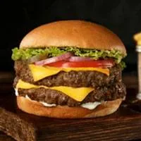 Double Burger - Wood House