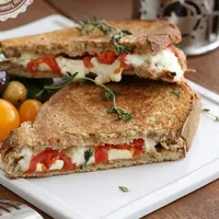 EZİNE PEYNİRİ & DOMATESLİ TOST MENÜ - Kumrucu Miço Lezzet Hattı