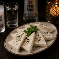 Dilim Peynir - Sakız Hanım