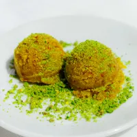 Safranlı İrmik Tatlısı - Lalezar Restaurant