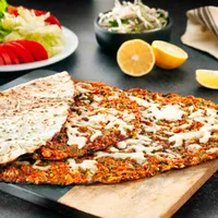 Kaşarlı Lahmacun - Lalezar Restaurant